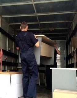 Hire the best movers and packers in Dubai UAE_2 HKMOVERS .AE