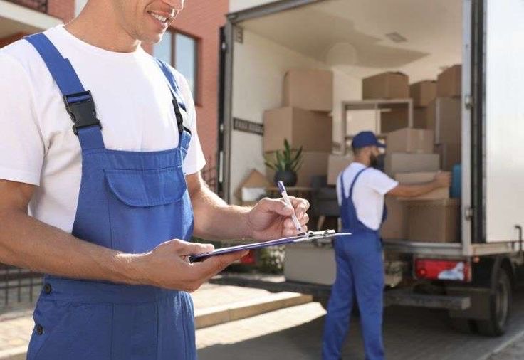 What is the average cost of local movers in Dubai ?_1 HKMOVERS.AE