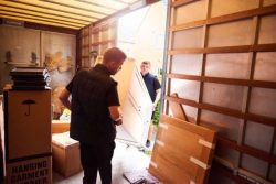 Different types of moving services in Dubai_4 HKMOVERS.AE 